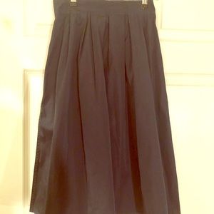 Navy/ khaki Midi flare skirt. Size s